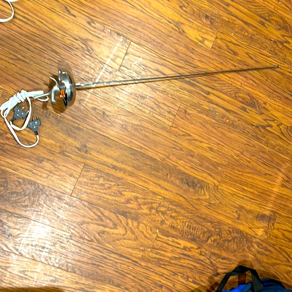 Complete Electric Fencing Epee french point adult #5 blade pistol grip Right